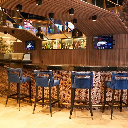 Waymore Hotel Spa & Casino Panamaváros Kültér fotó