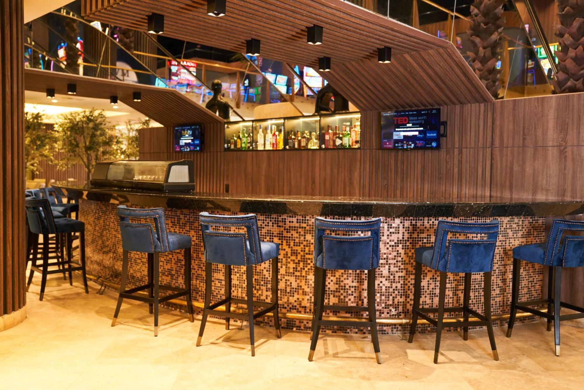 Waymore Hotel Spa & Casino Panamaváros Kültér fotó