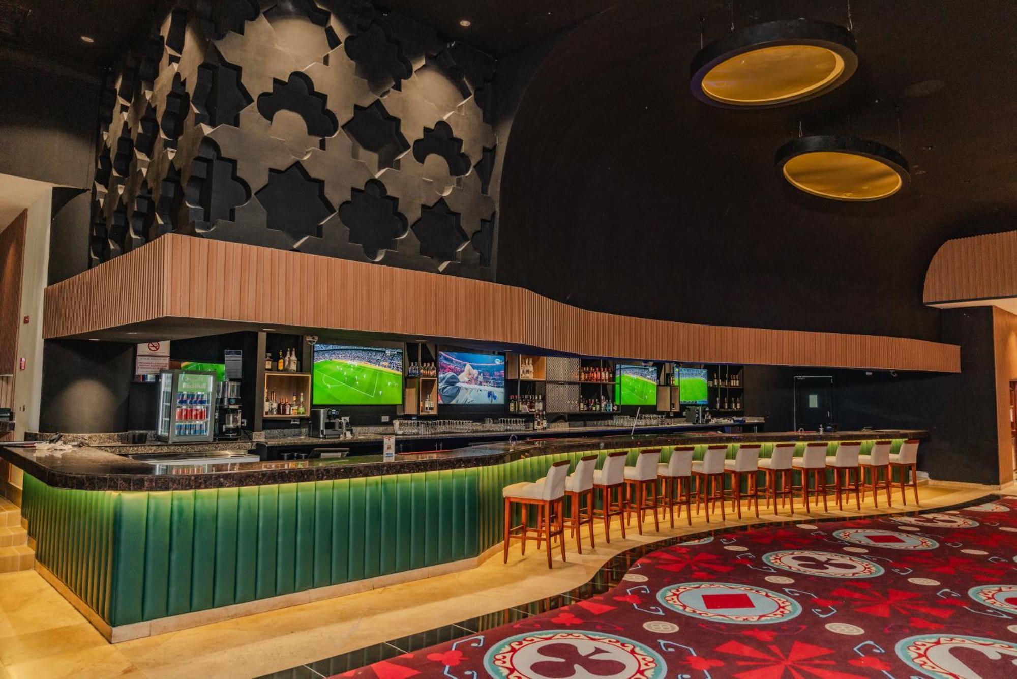 Waymore Hotel Spa & Casino Panamaváros Kültér fotó